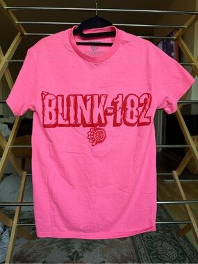 Blink 182 Pink Logo T-Shirt